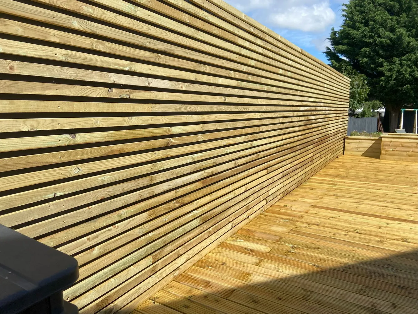 image: garden fencing
